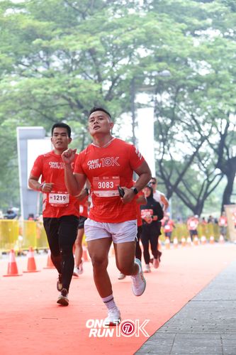 Race photo from ONE RUN 10K 2025