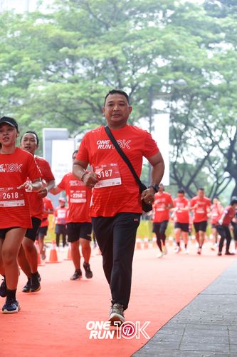 Race photo from ONE RUN 10K 2025