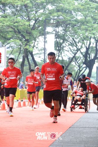 Race photo from ONE RUN 10K 2025