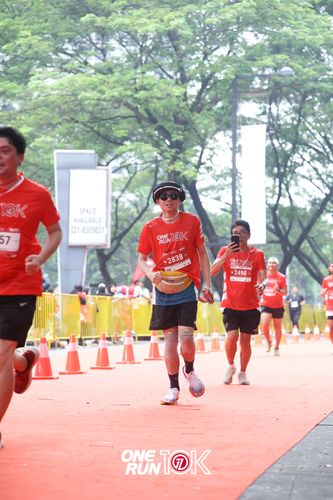 Race photo from ONE RUN 10K 2025