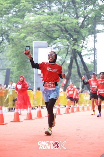 Race photo from ONE RUN 10K 2025
