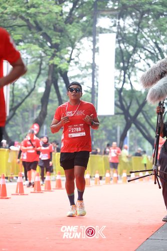 Race photo from ONE RUN 10K 2025