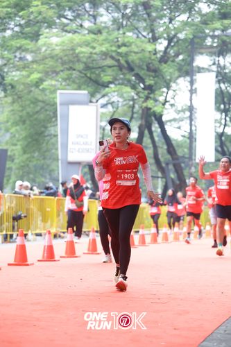 Race photo from ONE RUN 10K 2025