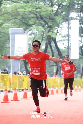 Race photo from ONE RUN 10K 2025