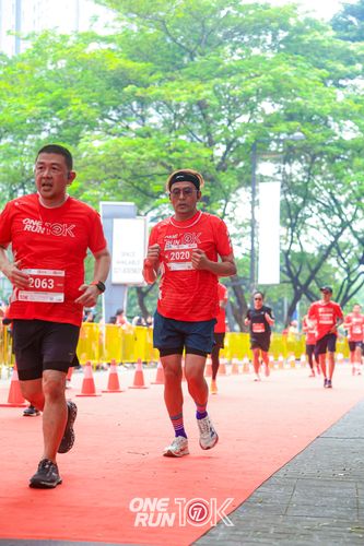 Race photo from ONE RUN 10K 2025
