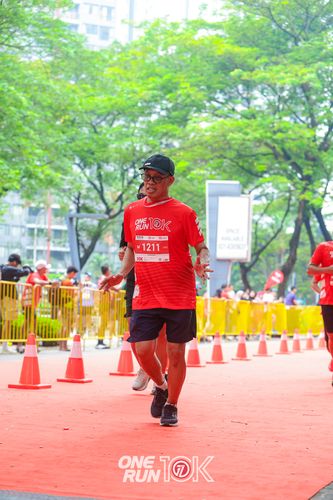 Race photo from ONE RUN 10K 2025