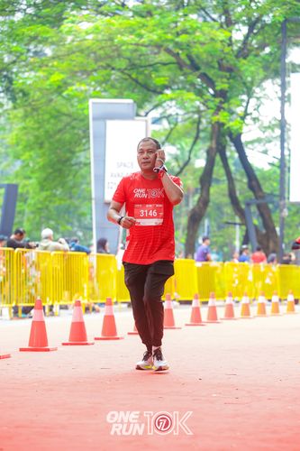 Race photo from ONE RUN 10K 2025