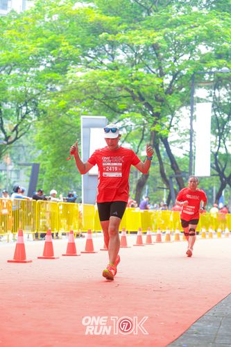 Race photo from ONE RUN 10K 2025
