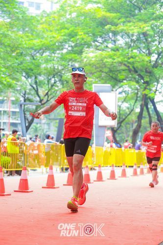 Race photo from ONE RUN 10K 2025
