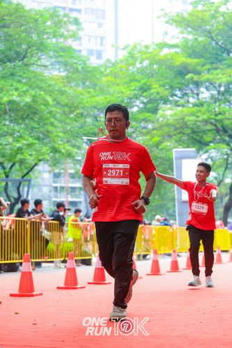 Race photo from ONE RUN 10K 2025