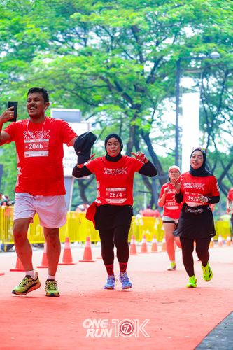 Race photo from ONE RUN 10K 2025