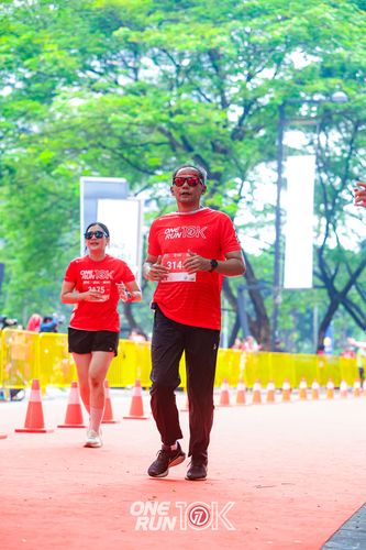 Race photo from ONE RUN 10K 2025