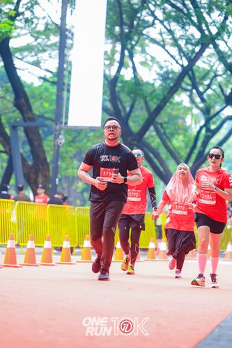 Race photo from ONE RUN 10K 2025
