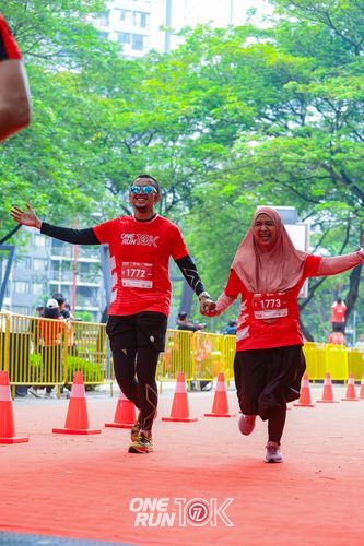 Race photo from ONE RUN 10K 2025