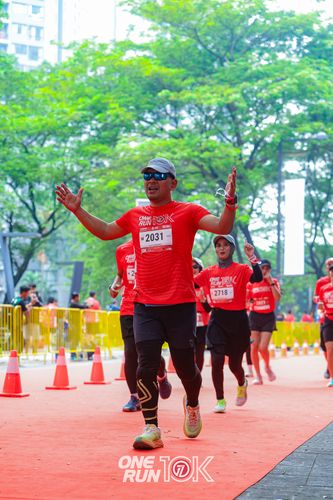 Race photo from ONE RUN 10K 2025