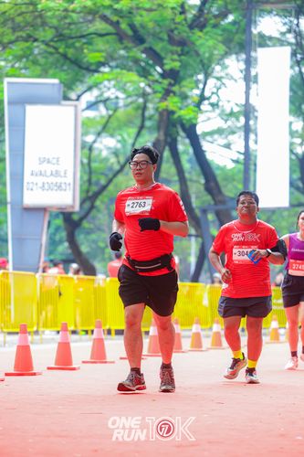 Race photo from ONE RUN 10K 2025