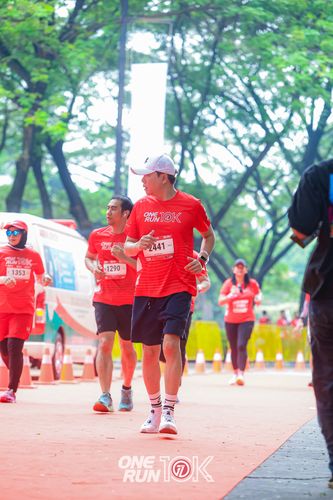 Race photo from ONE RUN 10K 2025