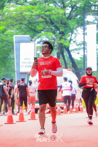 Race photo from ONE RUN 10K 2025