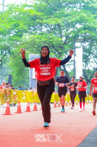 Race photo from ONE RUN 10K 2025