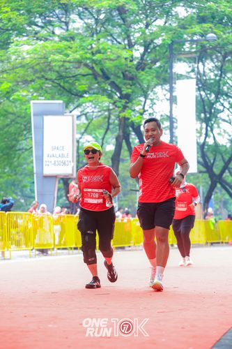 Race photo from ONE RUN 10K 2025