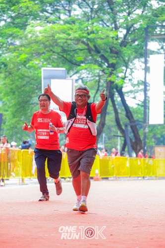 Race photo from ONE RUN 10K 2025