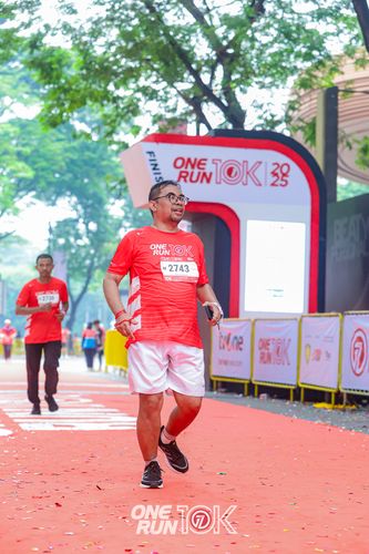 Race photo from ONE RUN 10K 2025