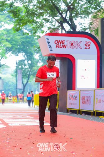 Race photo from ONE RUN 10K 2025