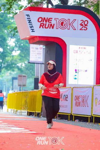 Race photo from ONE RUN 10K 2025