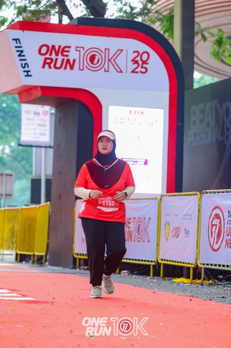 Race photo from ONE RUN 10K 2025