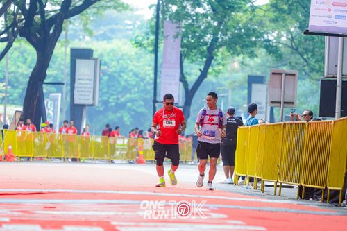 Race photo from ONE RUN 10K 2025