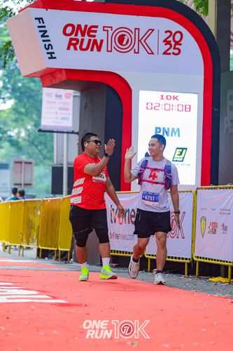 Race photo from ONE RUN 10K 2025