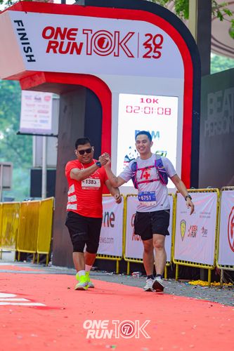 Race photo from ONE RUN 10K 2025