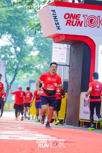 Race photo from ONE RUN 10K 2025