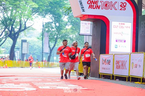 Race photo from ONE RUN 10K 2025