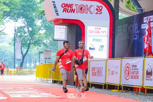 Race photo from ONE RUN 10K 2025