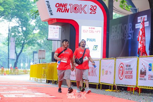 Race photo from ONE RUN 10K 2025