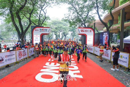 Race photo from ONE RUN 10K 2025