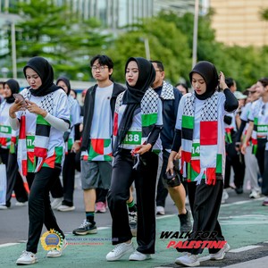 Race photo from WALK FOR PALESTINE