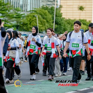 Race photo from WALK FOR PALESTINE