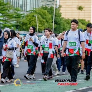 Race photo from WALK FOR PALESTINE