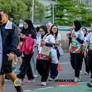 Race photo from WALK FOR PALESTINE