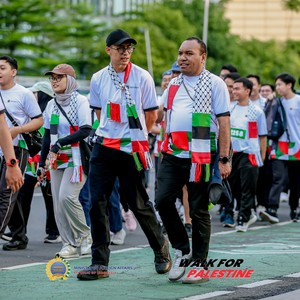 Race photo from WALK FOR PALESTINE