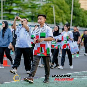 Race photo from WALK FOR PALESTINE