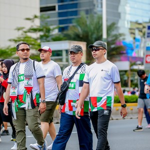 Race photo from WALK FOR PALESTINE