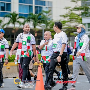 Race photo from WALK FOR PALESTINE