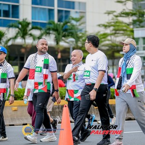 Race photo from WALK FOR PALESTINE