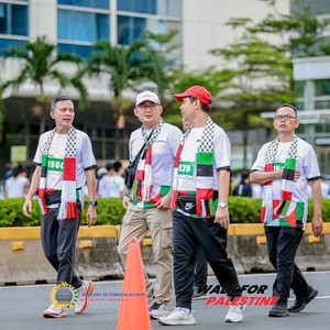 Race photo from WALK FOR PALESTINE