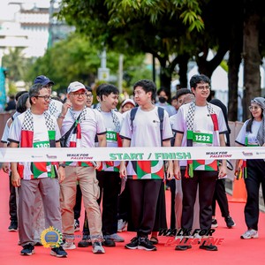 Race photo from WALK FOR PALESTINE