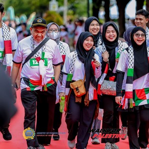 Race photo from WALK FOR PALESTINE