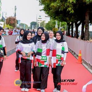 Race photo from WALK FOR PALESTINE